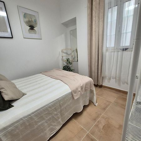 Hostfy Centro San Roman Sevilla Kültér fotó
