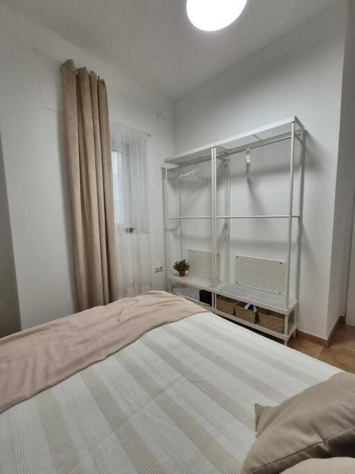 Hostfy Centro San Roman Sevilla Kültér fotó
